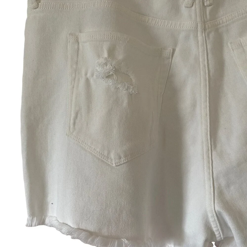 Good American 18 Bombshell High Waist Cutoff Shorts Distressed White Plus NWT - Picture 4 of 8